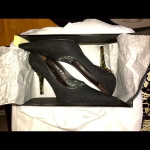 Couture Donald Pliner black studded heels